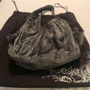 Treesja black and white leather hobo. Unique!